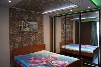 Pretty Apartment on Vokzalnaya 61k1