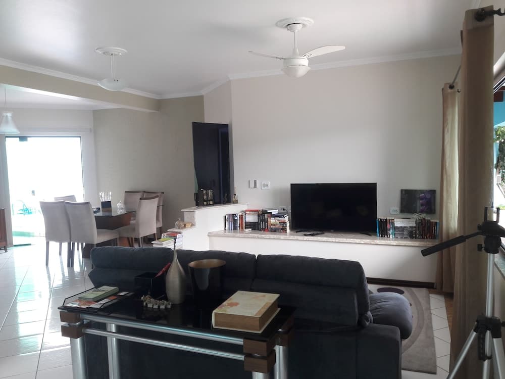 Blue House Hostel Peruíbe