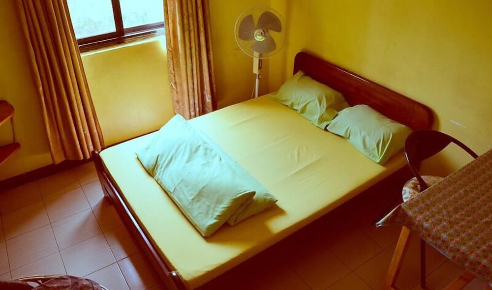 White Castle Hotel Kampala