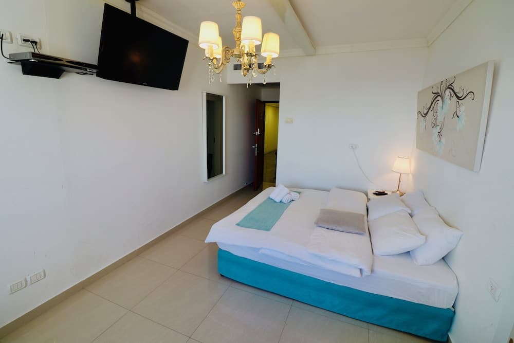 Jerusalem Center Apartments