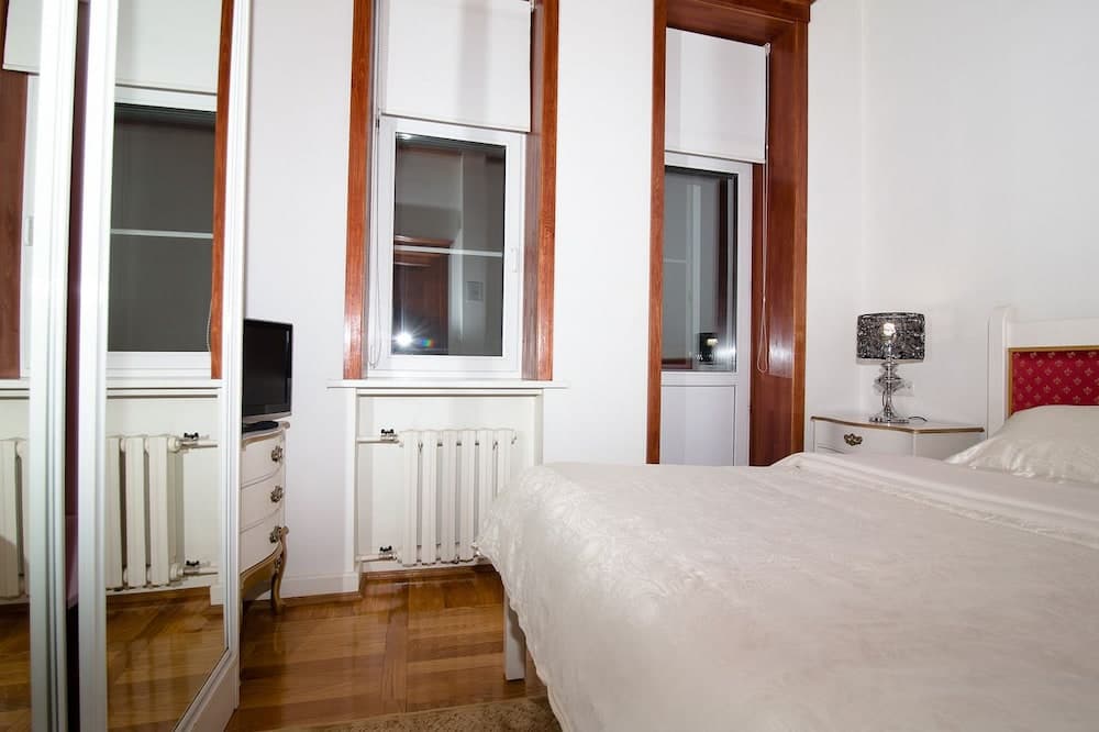 ApartExpo Business on Kutuzovsky 35