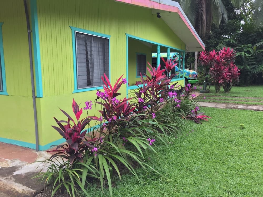 Cinco Ceibas Rainforest Reserve and Adventure Park