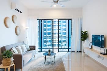 A1 BEST Atlantis Family Suites-4-6pax-Jonker Melaka