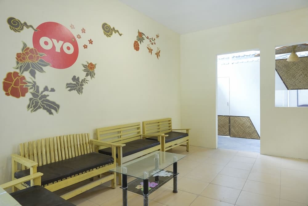 OYO 265 Nurdiono House Kentungan