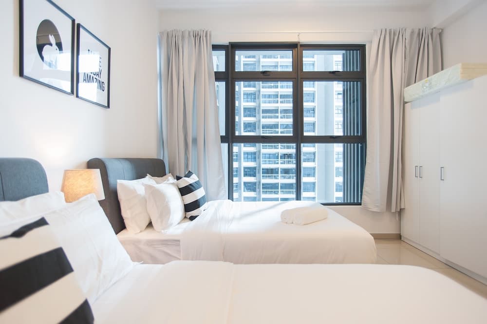 A2 LUXURY Atlantis Family Suites- Pool View-Jonker Melaka