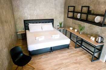 Seventh Boutique Hotel