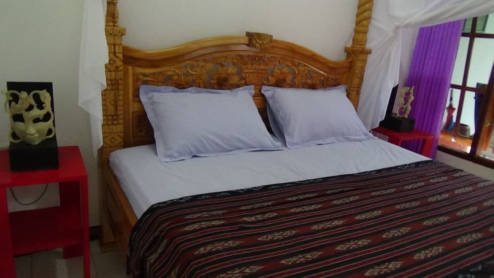 Lotus Guesthouse Sudaji