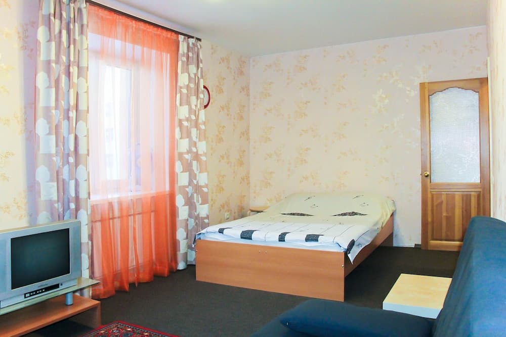 Apartment ALLiS-HALL on Sakko i Vanchetti 60