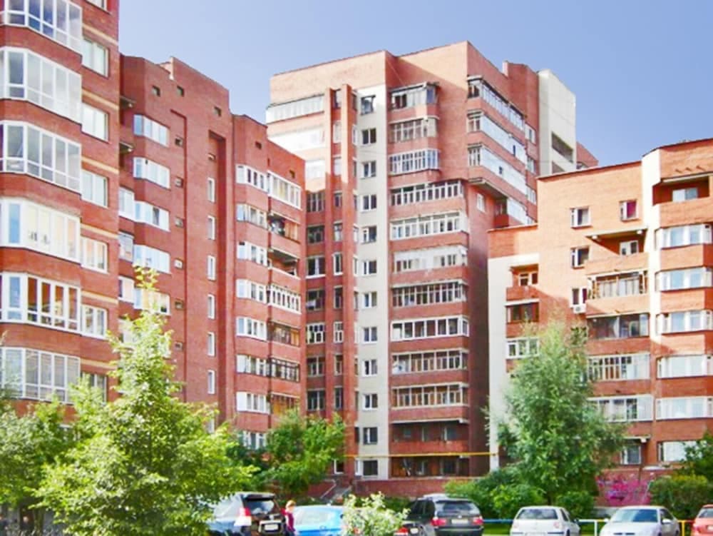 Apartment ALLiS-HALL on Tveritina 42-3