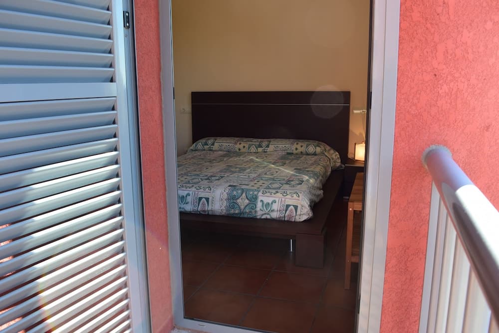 Acogedor Apartamento con Piscina Comunitaria Marina Sant Jordi