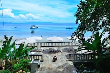 Froggies Divers Bunaken