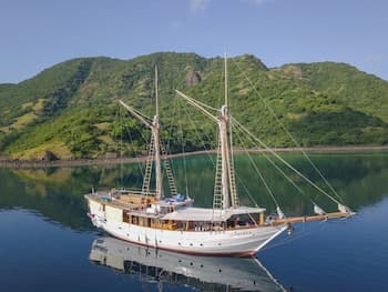 Tanaka Liveaboard Raja Ampat