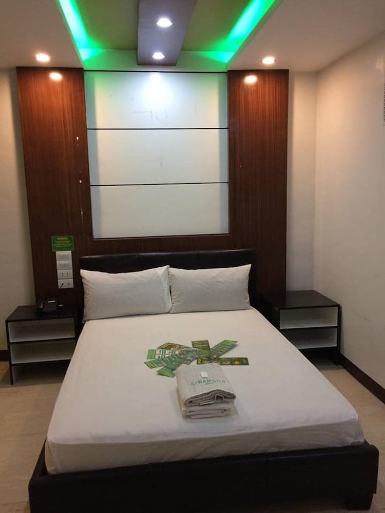 Ranchotel Muntinlupa