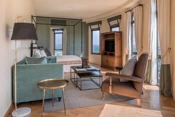 Toscana Piazza - Adults Only