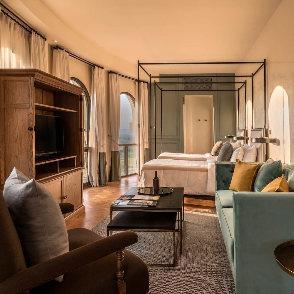 Toscana Piazza - Adults Only