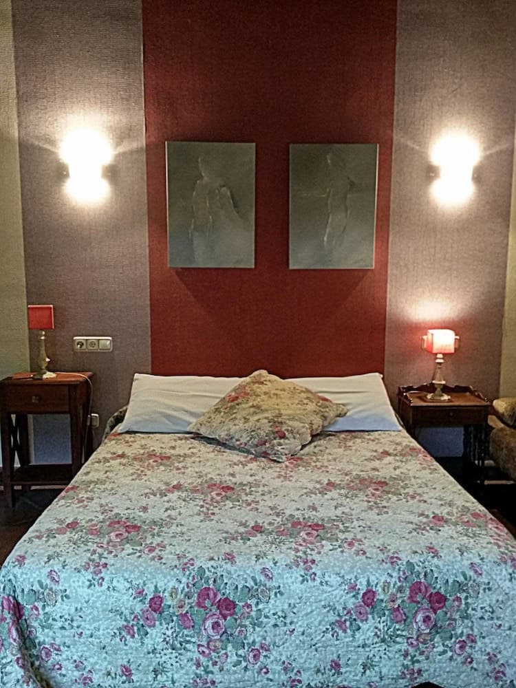 Casa Rural y Apartamentos Haizeaberri