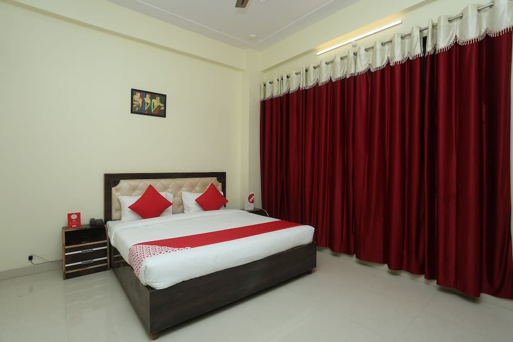 OYO 16995 Sr Blessings