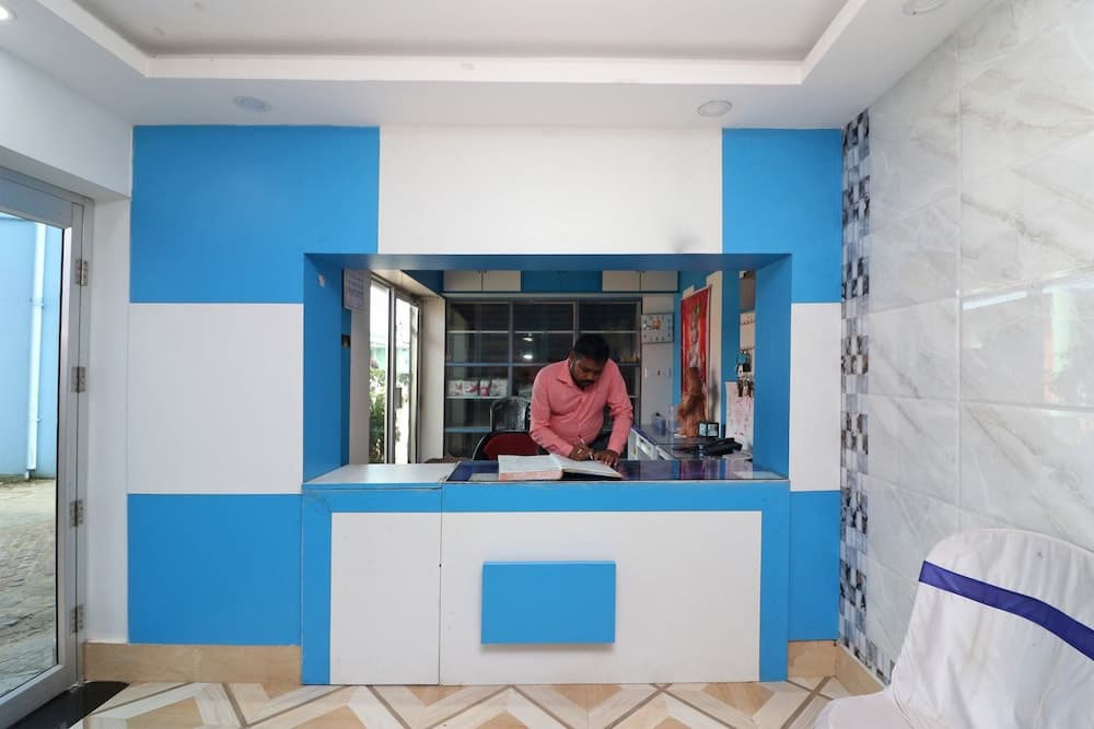 OYO 19686 Hotel Prantika