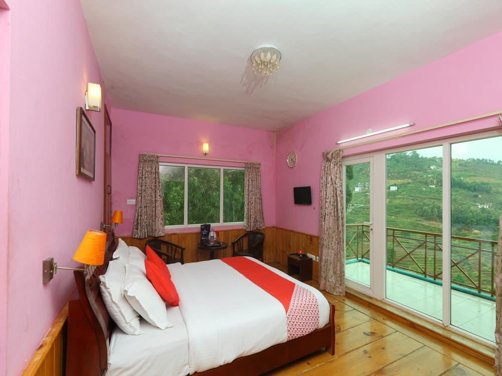 OYO 14261 Tanzanite Inn