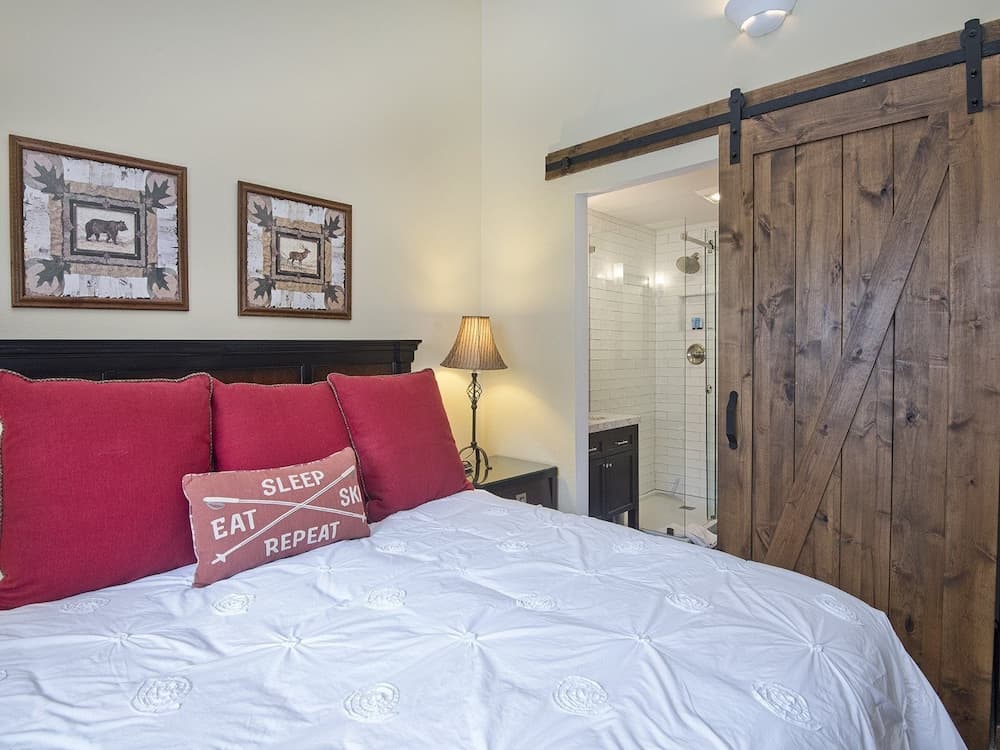 Vantage Point Condo 411