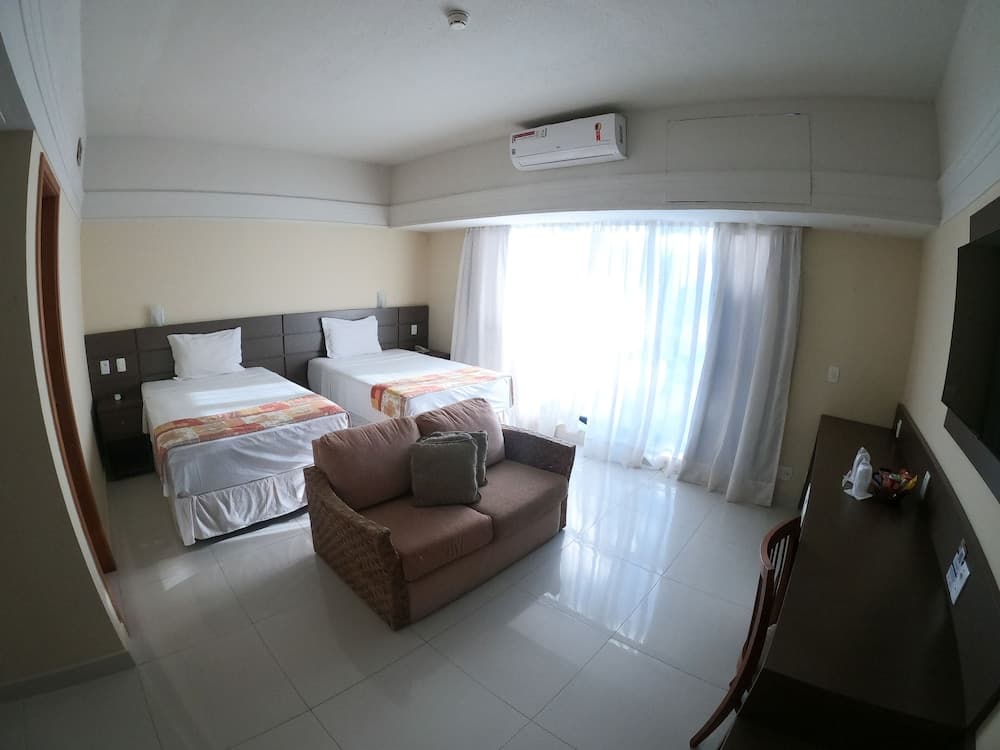 Tropical Executive Hotel