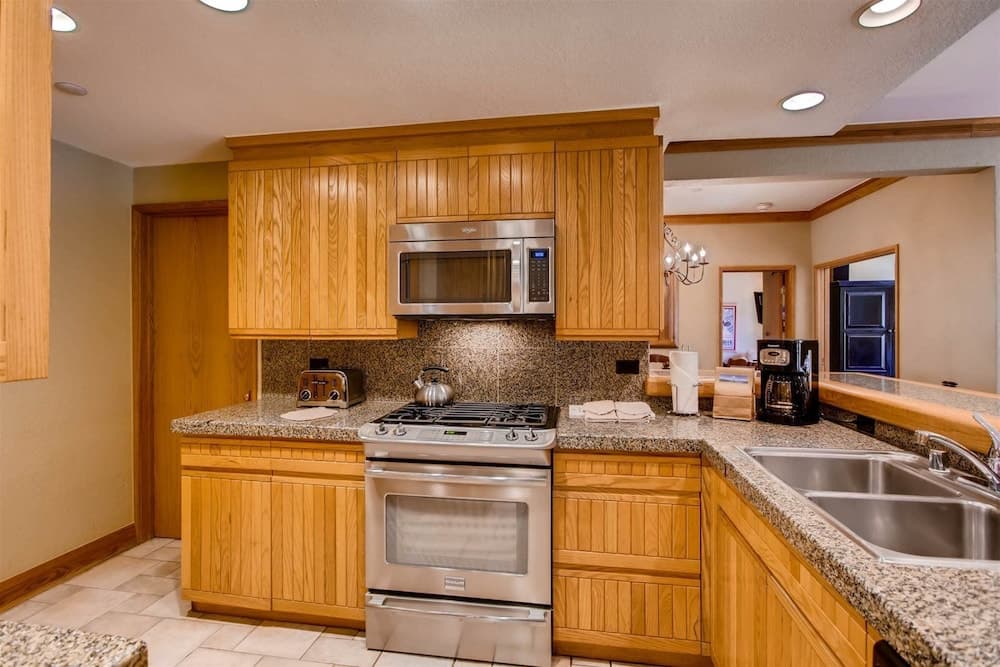 Beaver Creek Charter 3 Bed