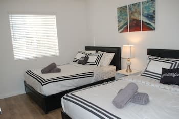 Downtown LA Cozy Nights