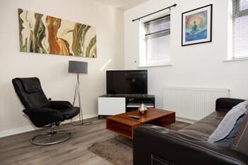 Alexander Apartments Roker