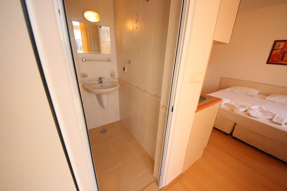 Rainbow 2 - Menada Apartments