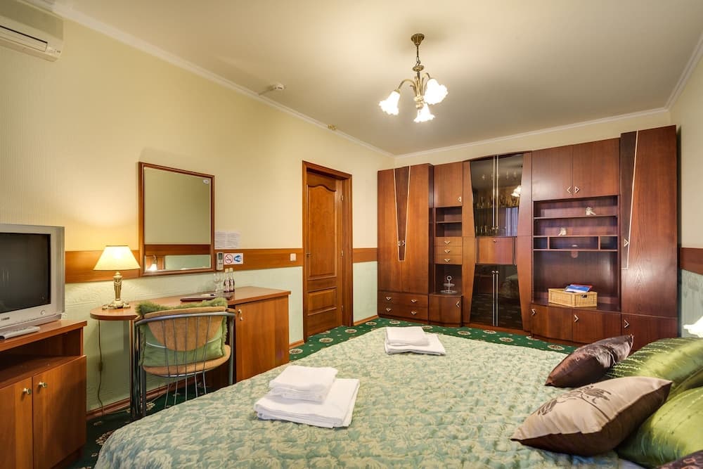 #514 OREKHOVO APARTMENTS near Tsaritsyno park