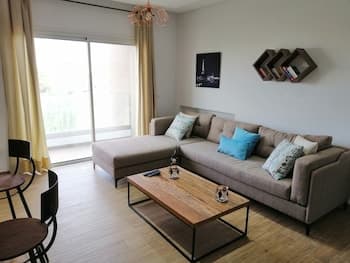 Bright and stylish Flat