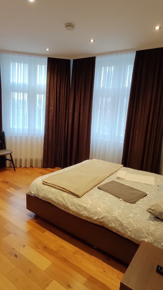 OYO The Kilburn Arms