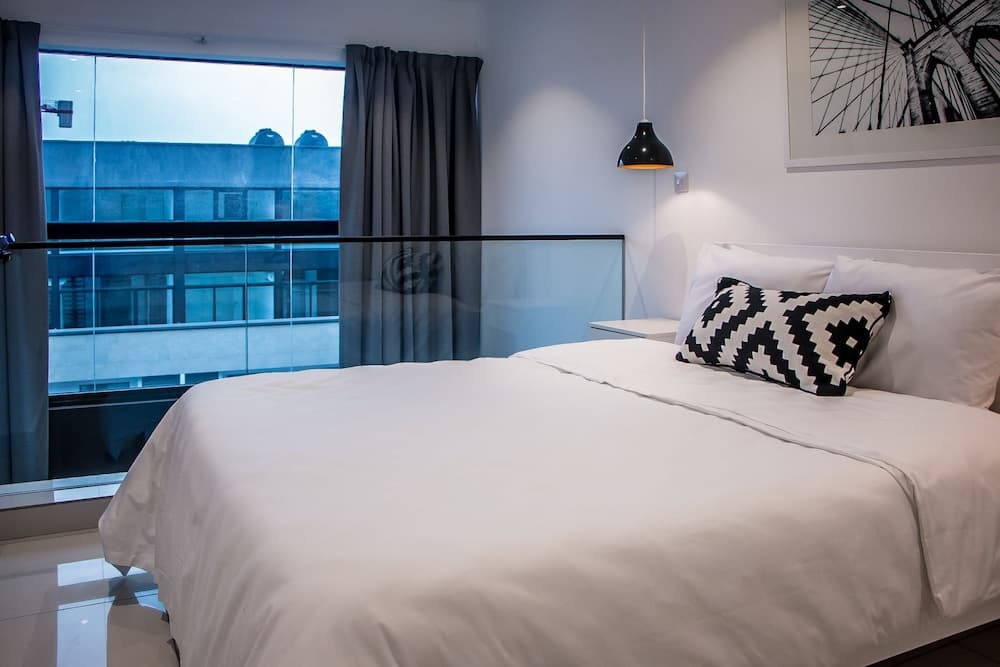 Embassy Gardens Premier Suites