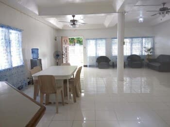 Luna Oslob Extension House