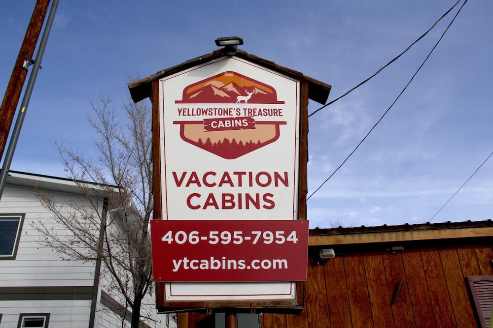 Yellowstone's Treasure Cabins