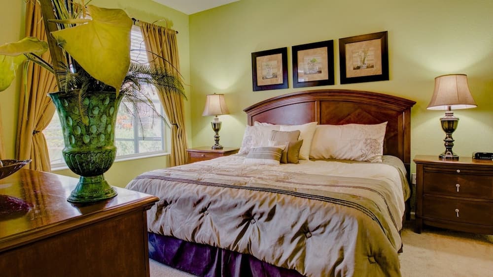 Heathrow Home with Pool at Windsor Hills