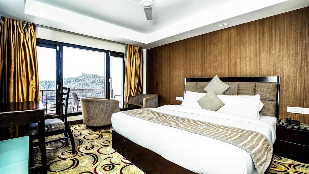 Hotel Patnitop Heights