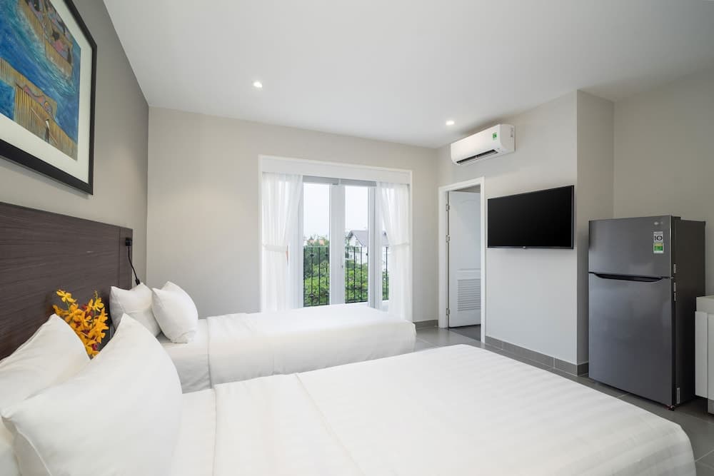 Parkhill Hotel & Apartment