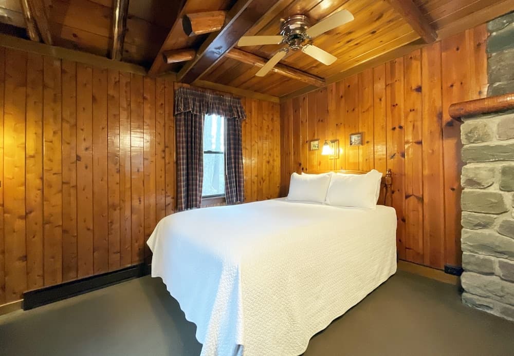 Mountain Springs Lake Resort