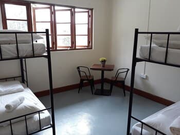 Garden Guest House - Hostel