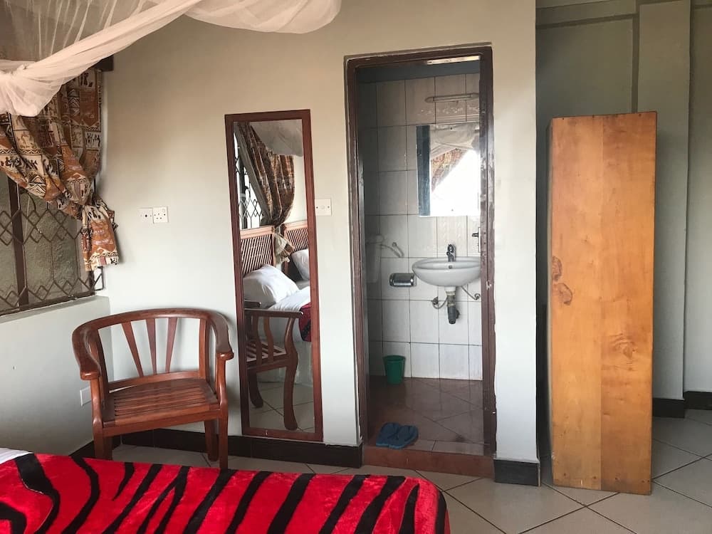 Arusha Tourist Inn Hotel