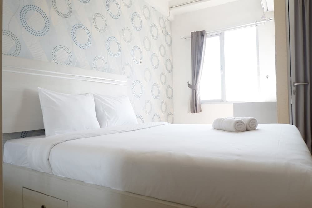 Comfy Studio Apartment at Pavilion Permata with City View