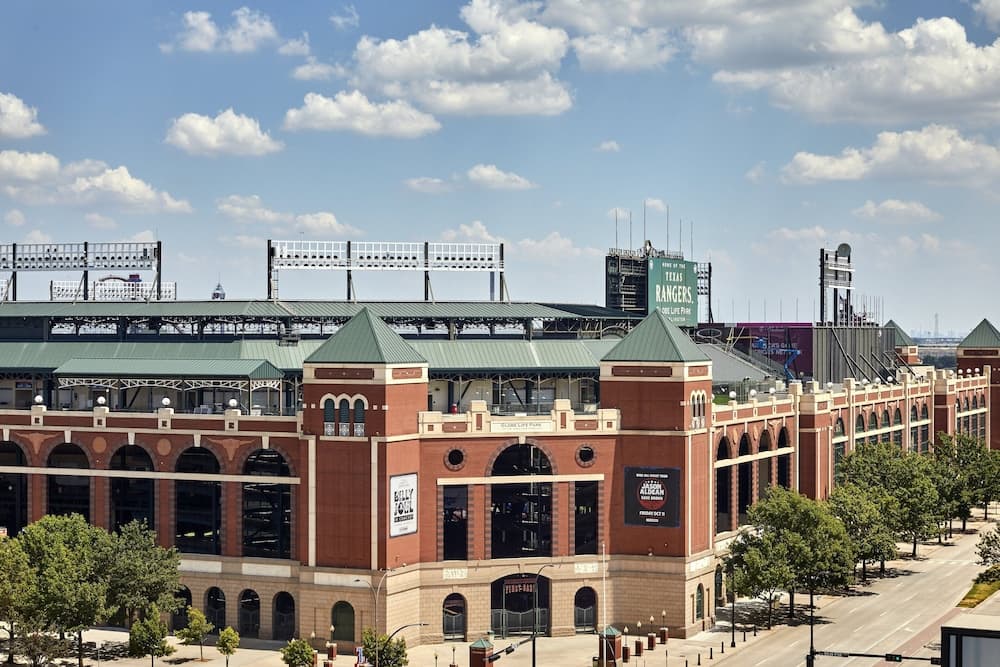 Live by Loews, Arlington, TX