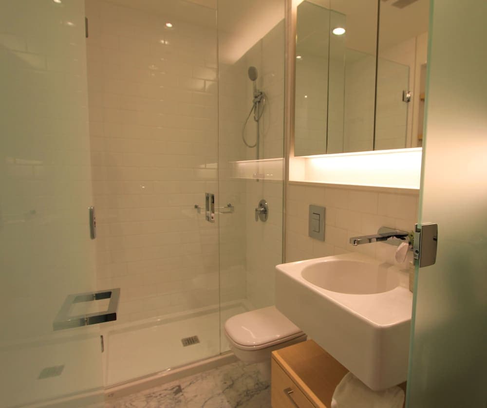 The Janion by Victoria Royal Vacations