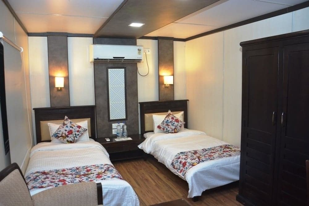 Kanj Kiri Container Tent City Kumbh