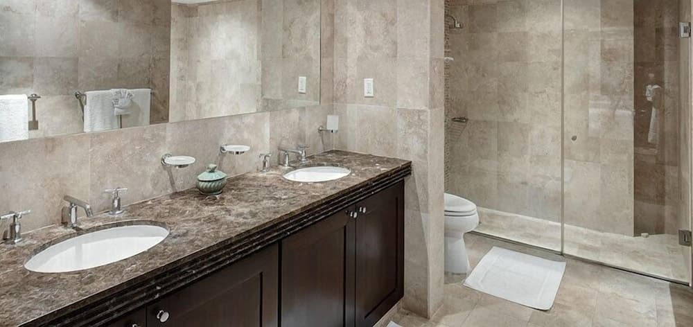 Coral Cove 8 - Condo Life's A Beach