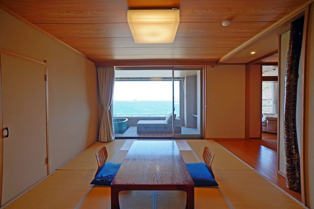 IKI RETREAT by Onko Chishin