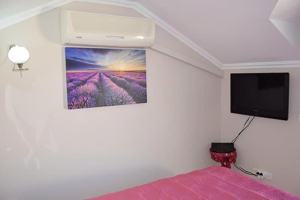 Thera Apartments 22 by Turkish Lettings