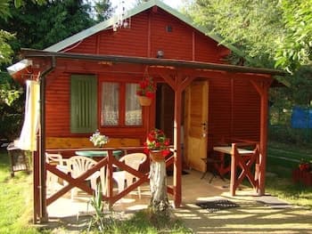 Domki Drewniane Świętne