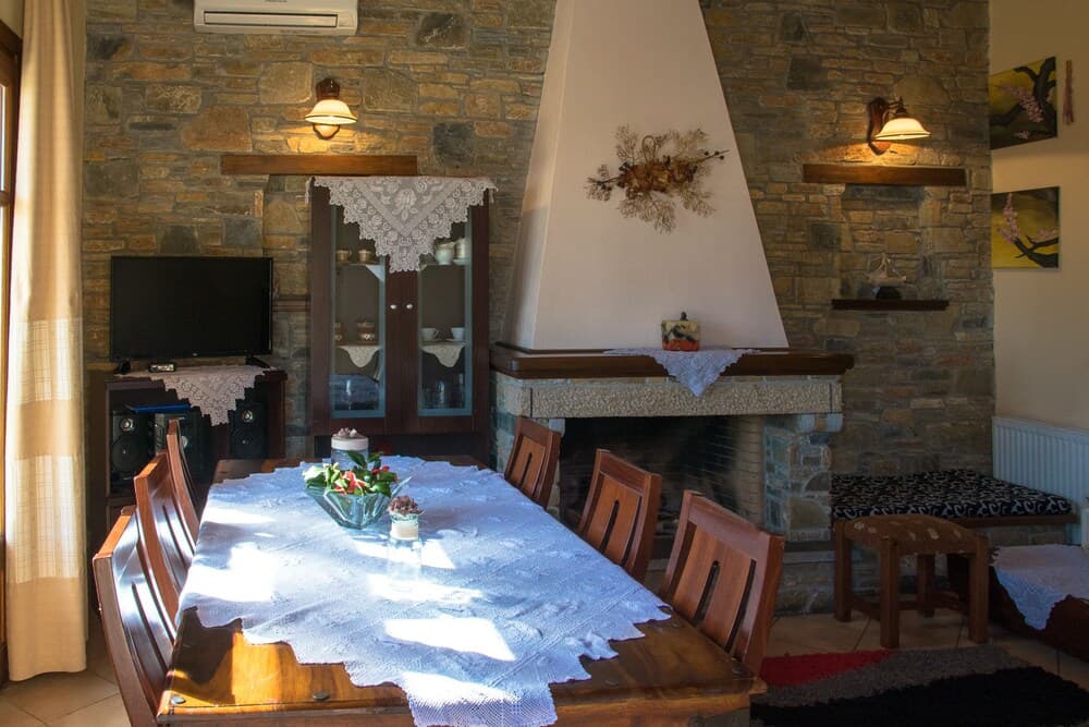 House on the square Aegean View